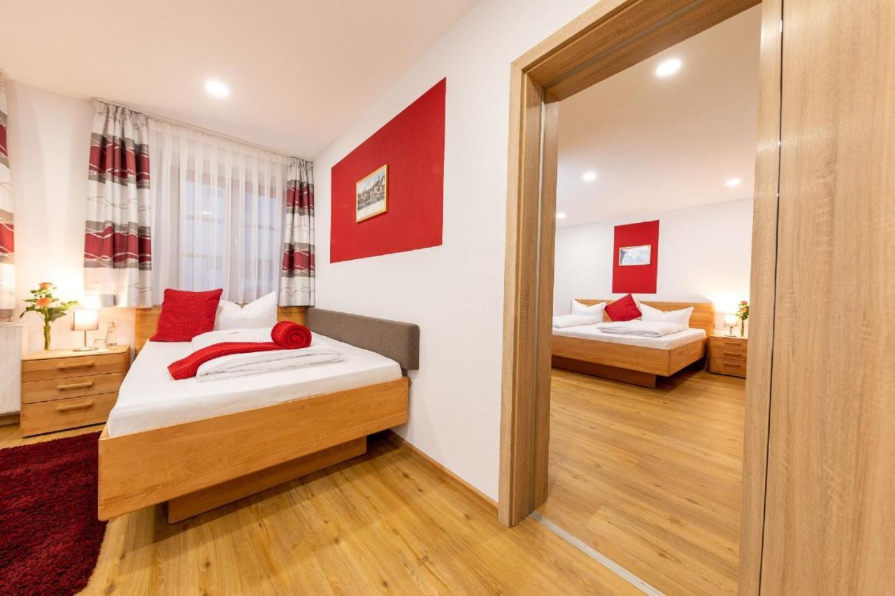 Hotel Restaurant Goldener Hirsch Donauwörth Eksteriør billede