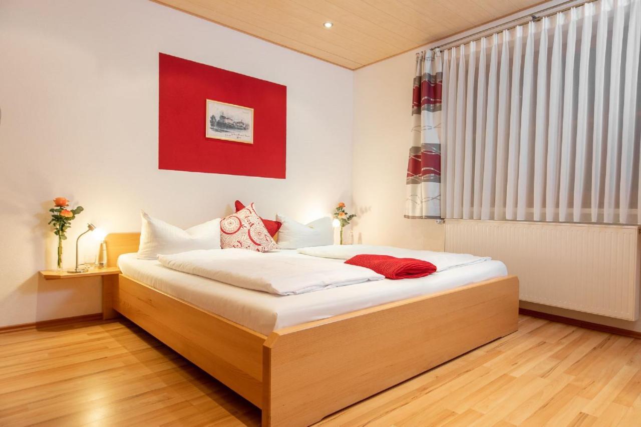Hotel Restaurant Goldener Hirsch Donauwörth Eksteriør billede